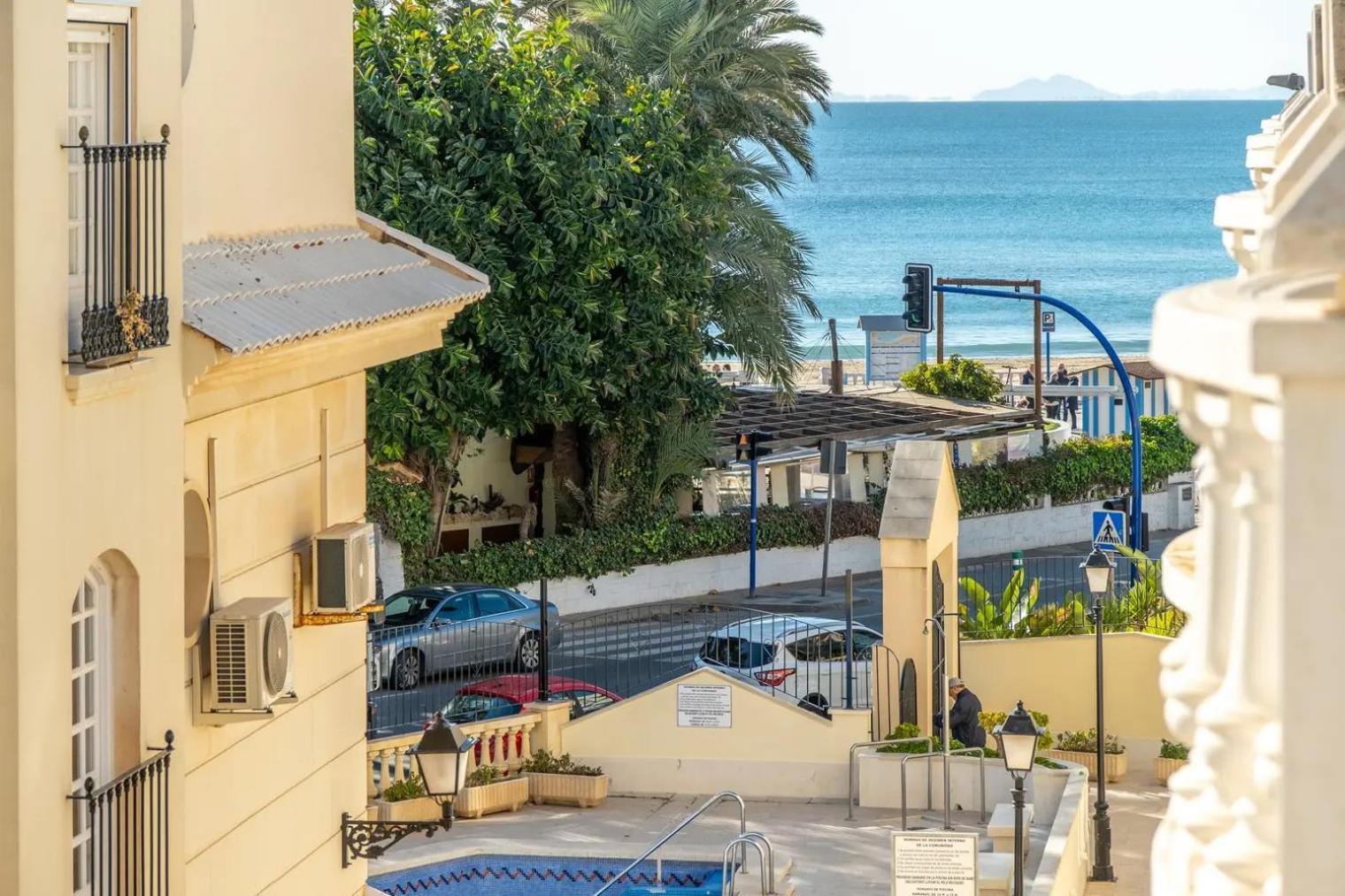 Amazing Penthouse On The Beach, Sea Views, Wifi, Airconditioning And Parking Torrevieja Zewnętrze zdjęcie