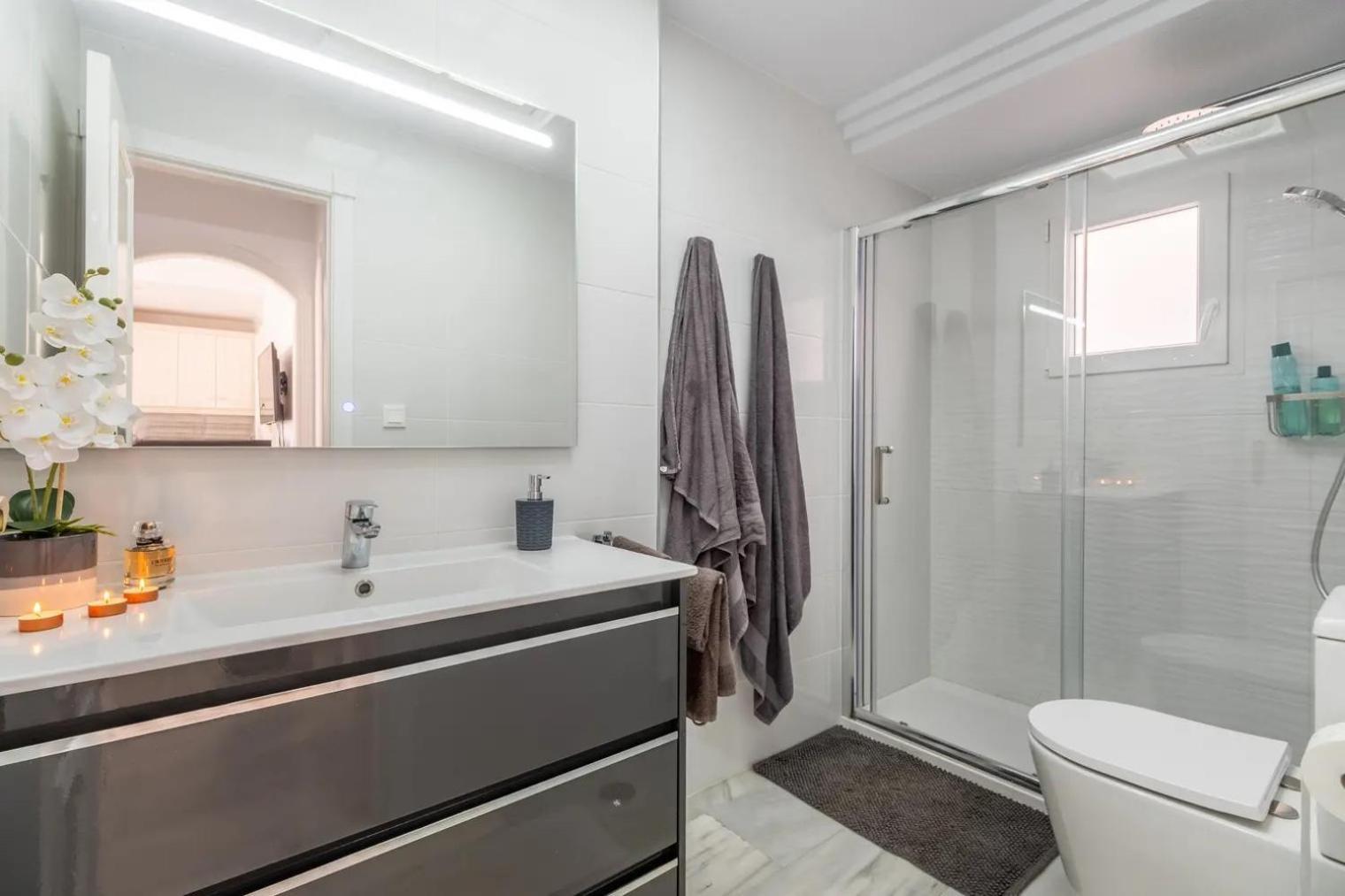 Amazing Penthouse On The Beach, Sea Views, Wifi, Airconditioning And Parking Torrevieja Zewnętrze zdjęcie